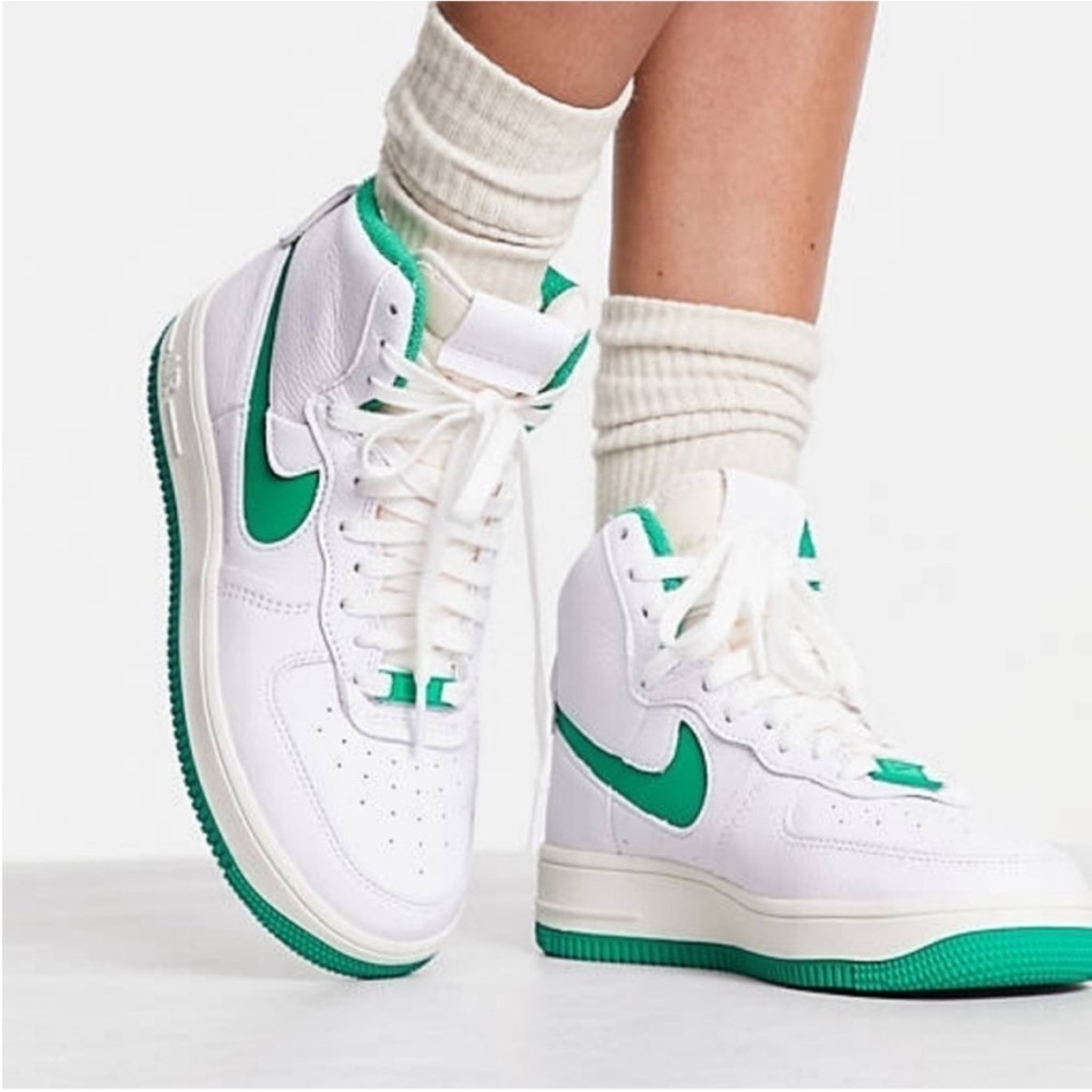 Nike Air Force 1 Sculpt sneakers in white/green 7